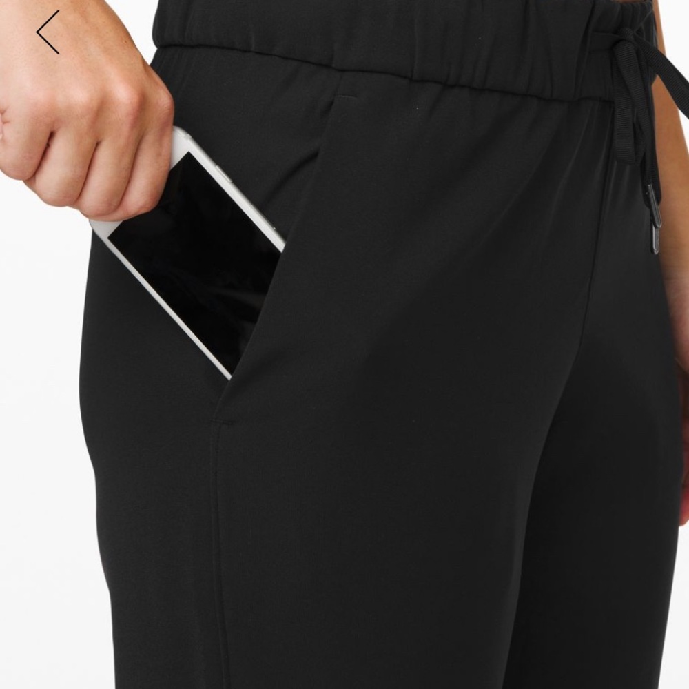 Lululemon on the fly pant - black